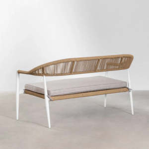 Alternative view of Dakota